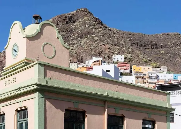 Sunnyland Teresitas 2 *