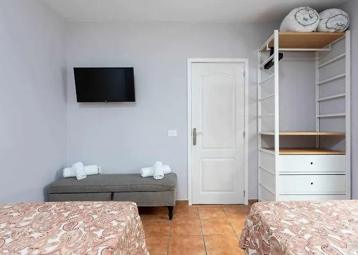 Sunnyland Teresitas 2 Apartment *