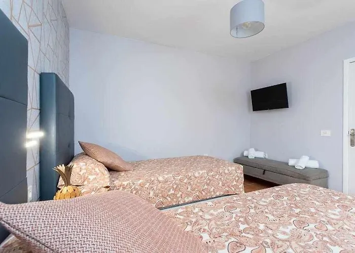 Sunnyland Teresitas 2 Apartment *